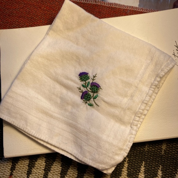 VINTAGE Hand Embroidery Floral Handkerchief/Tea Towel - Picture 1 of 4